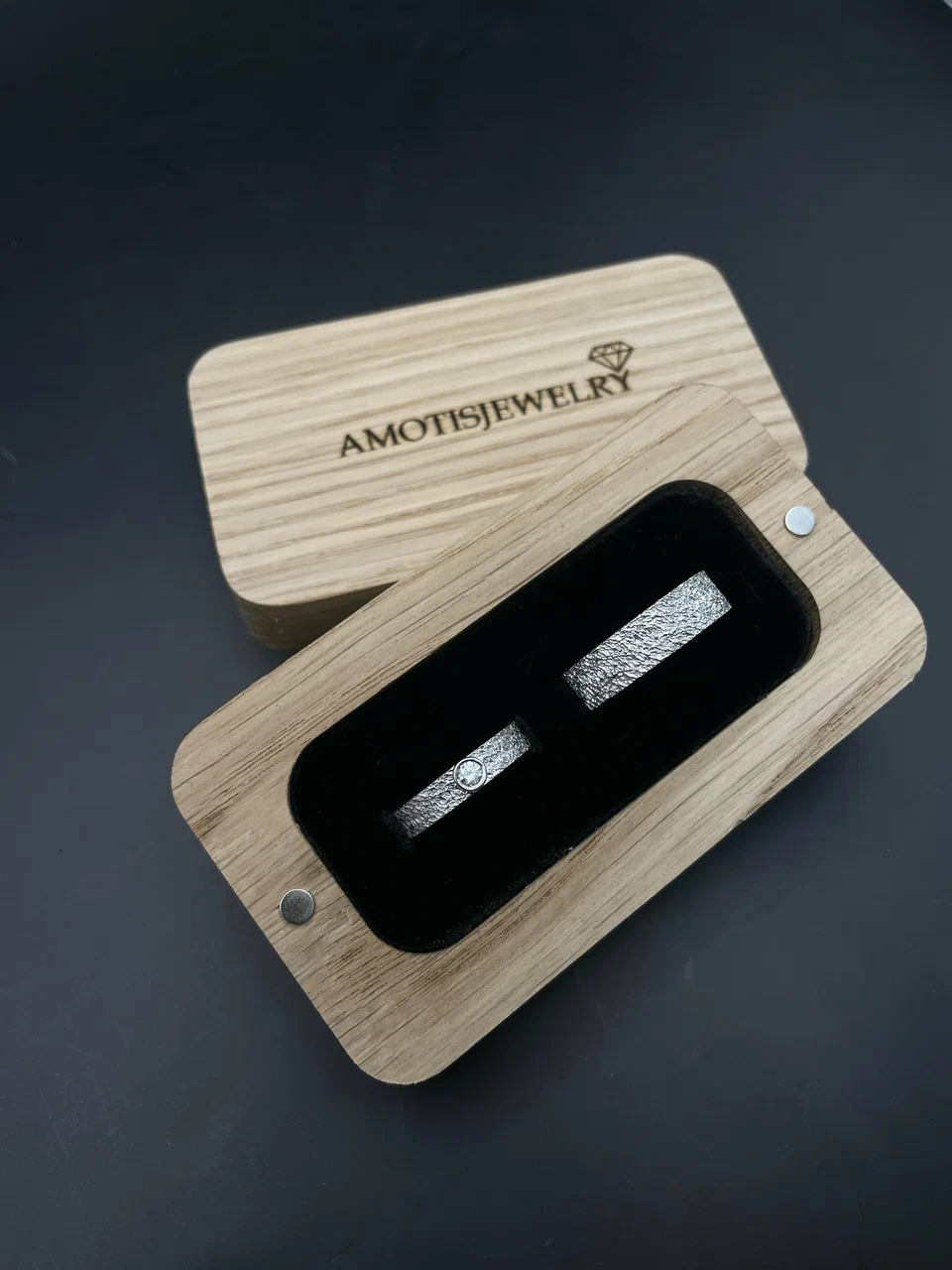 Украшения в фирменной деревянной упаковке AmotisJewelry